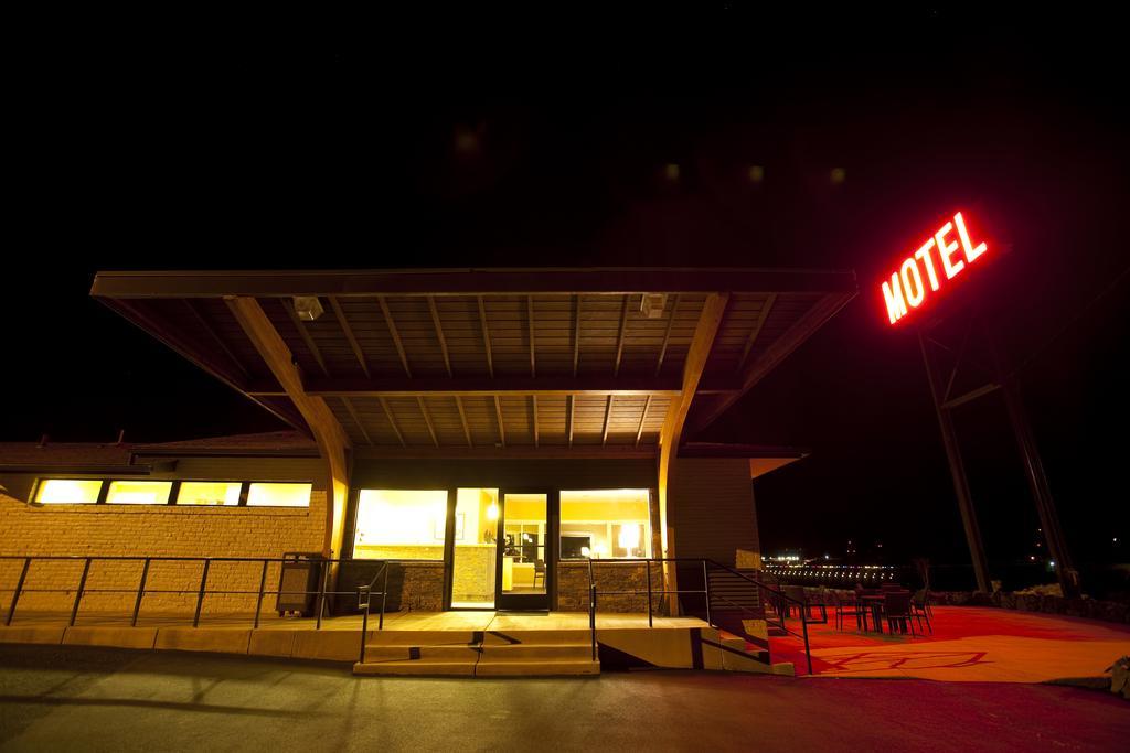 Celilo Inn The Dalles Exterior photo